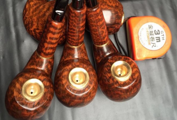 蛇紋木煙斗
